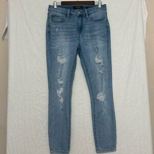Judy Blue. Light wash. Distressed skinny jeans. Size 30.